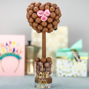 
                            Personalised Pink Roses Malteser Heart Tree - 25cm